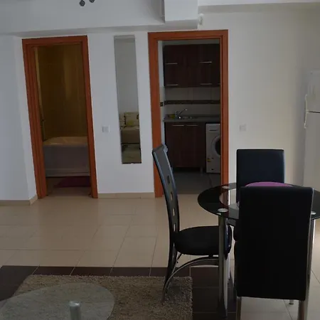 Charming Big Terrace Bukarest